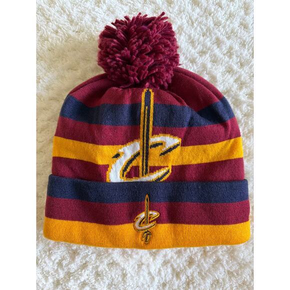 Adidas Cleveland Cavaliers Cuffed Knit Pom Hat - Picture 1 of 7